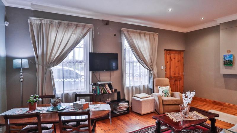 2 Bedroom Property for Sale in University Estate Western Cape